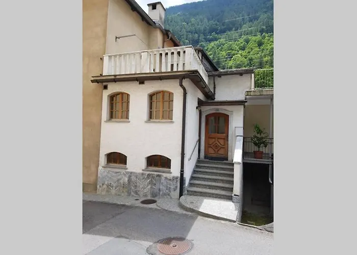 Bezauberndes Haus Fuer Erholsame Ferien Im Puschlav
